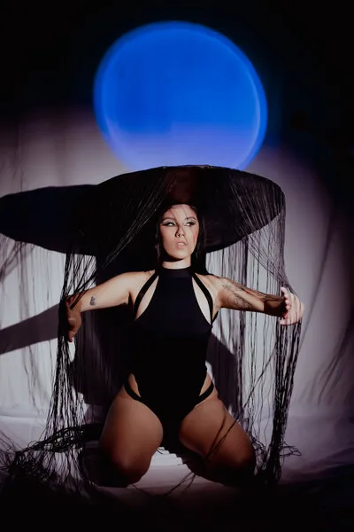 Live sex webcam photo for CloheBlum #6071845