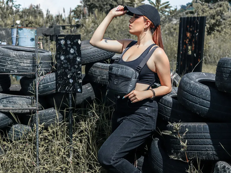 Live sex webcam photo for CloheBlum #6071477