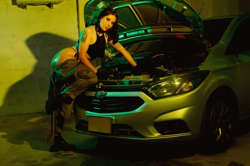 Live sex webcam photo for CloheBlum #6071619