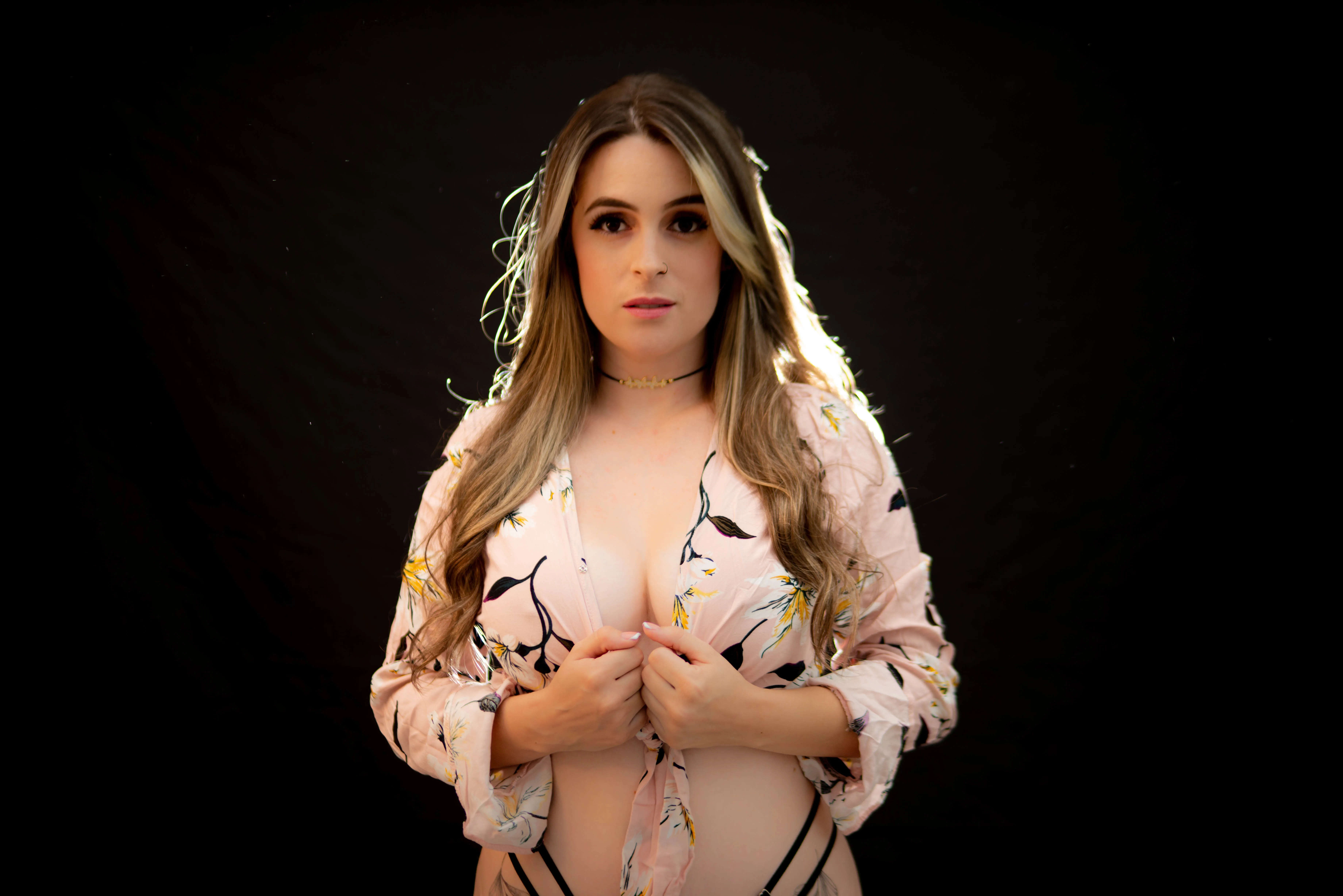 Live sex webcam photo for AinhoaBaker #7891157