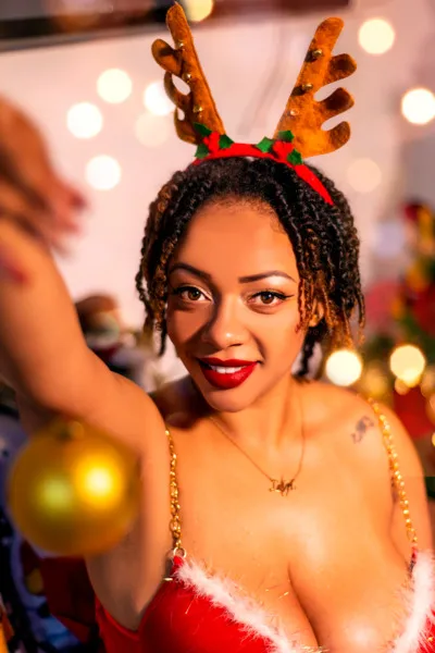 Live sex webcam photo for COCOFOREVER #6194145