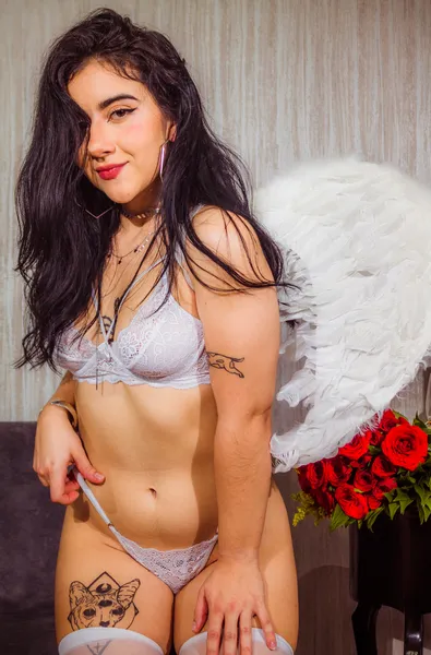 Live sex webcam photo for IsaLoveer #3012220