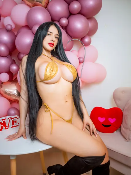 Live sex webcam photo for PenelopeBlunt #6205076