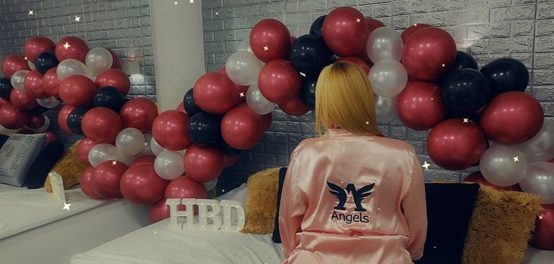 Live sex webcam photo for MeliinaBaker #2466640