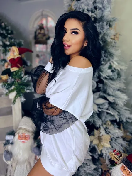 Live sex webcam photo for VickyMcKay #3755601