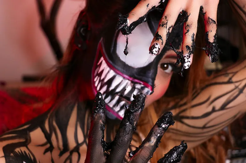 Live sex webcam photo for MeganScot #2675020