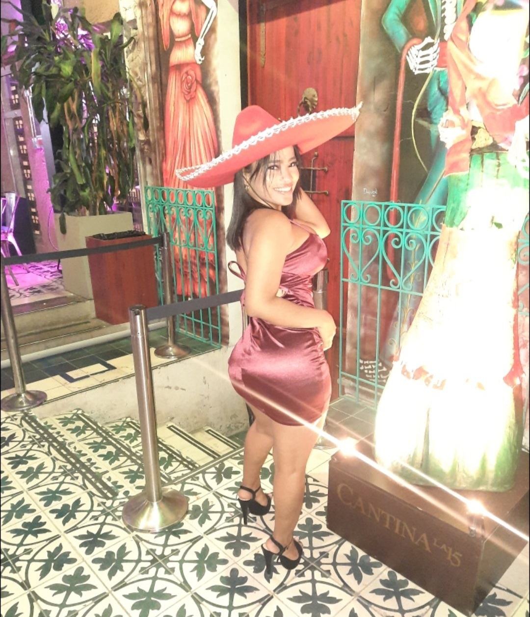 Live sex webcam photo for AlishaCox #7236094