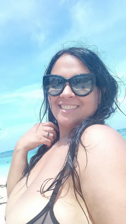 Live sex webcam photo for LeanneVega #7303727