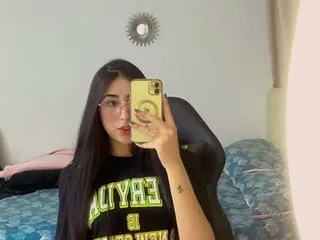 Live sex webcam photo for kitty_ashley #6885145