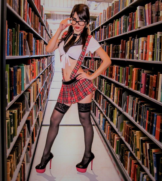 Live sex webcam photo for MadelynReed #2434431