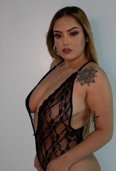 Live sex webcam photo for KarlaDominicci #2461162