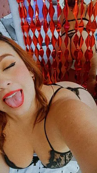 Live sex webcam photo for NinaLisboahh #4173006