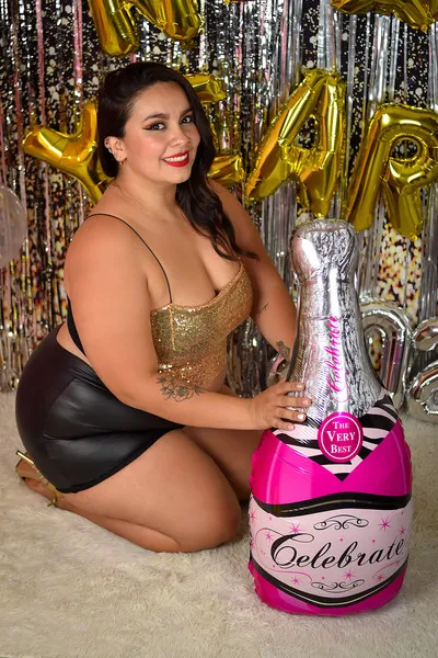 Live sex webcam photo for NinaLisboahh #2893138