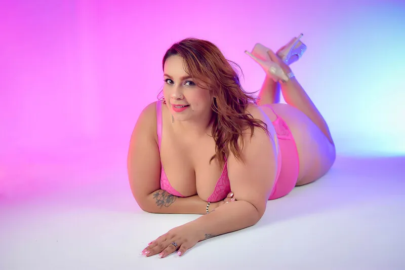 Live sex webcam photo for NinaLisboahh #5475851