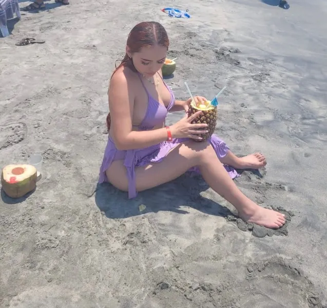 Live sex webcam photo for RainbowLoverr #3106534