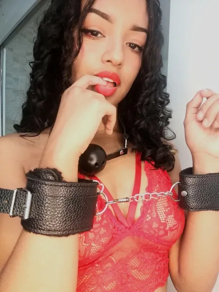 Live sex webcam photo for MinaWilliams #3165964