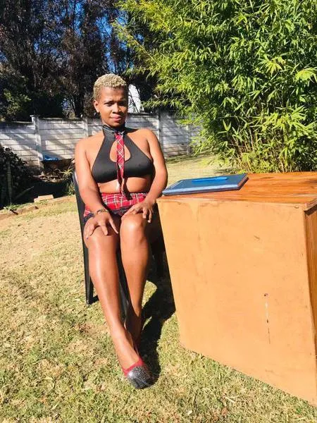 Live sex webcam photo for HotChoc35 #3377870