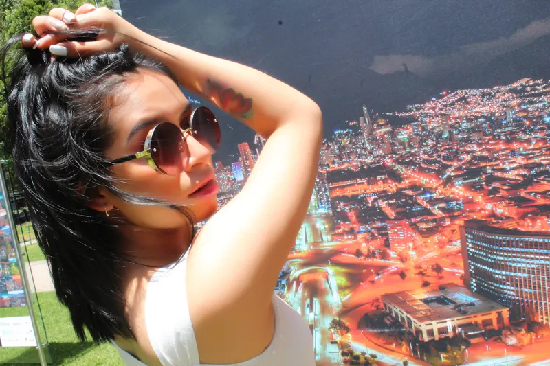 Live sex webcam photo for SophiaTomsons #2681119