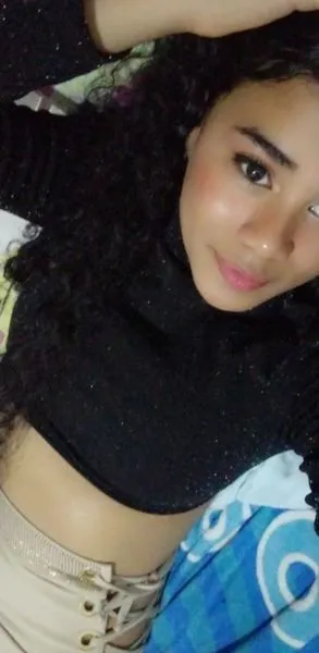 Live sex webcam photo for GenesisWalls #2954262