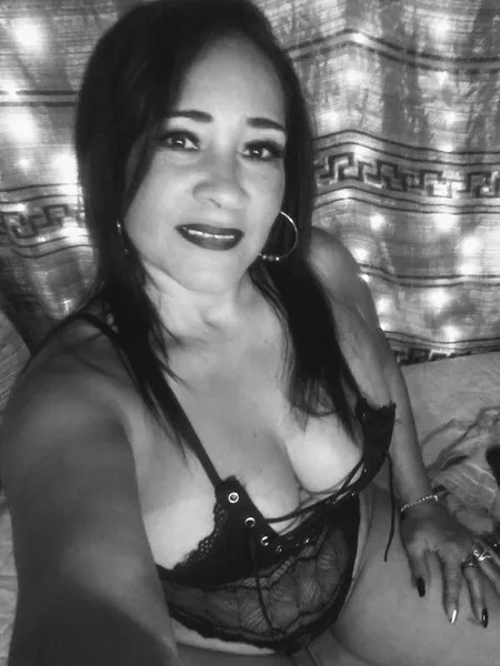 Live sex webcam photo for michelsexyy #3222907