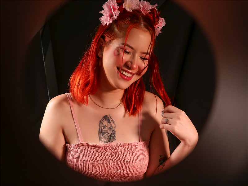 Live sex webcam photo for MeganJocs #3074867