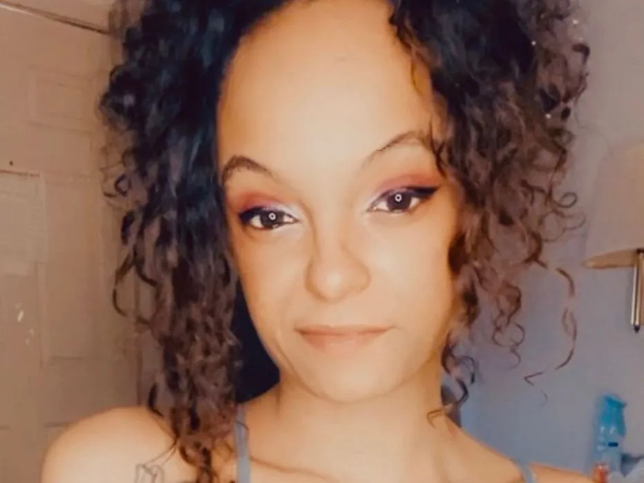 Live sex webcam photo for bhaddkesha #3275303