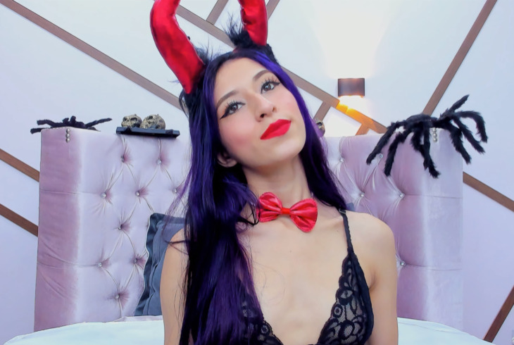 Live sex webcam photo for JuliaJobss #7330421