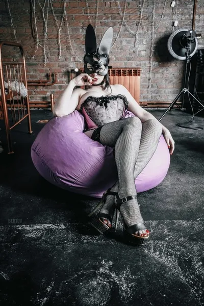 Live sex webcam photo for TinaHootGirlx #2540039