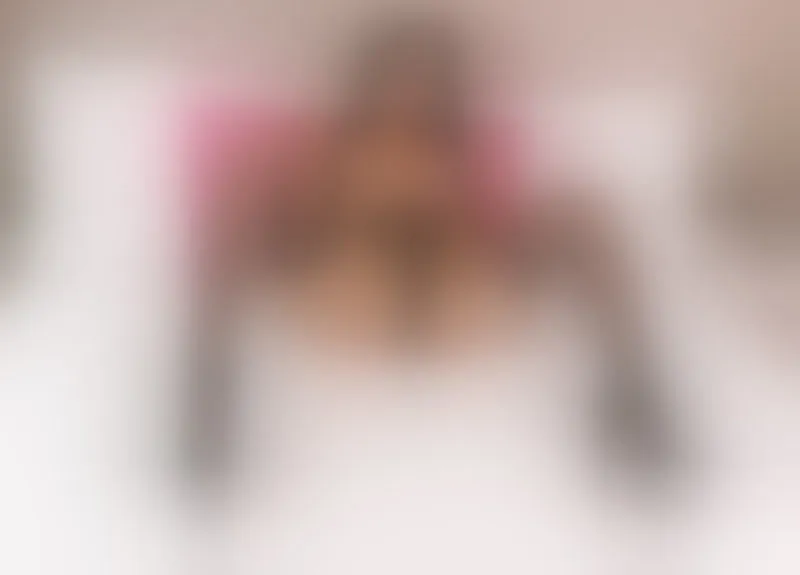 Live sex webcam photo for ZaraSquirt #2478436