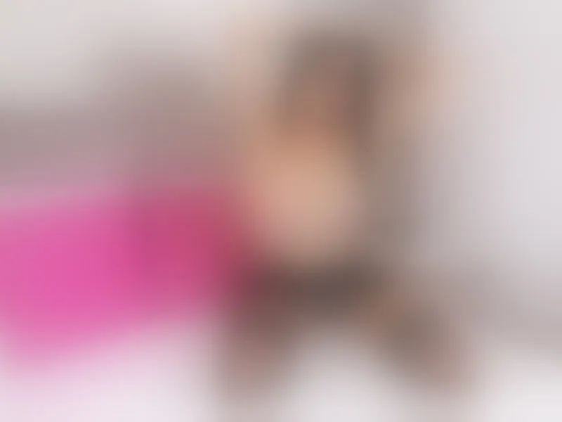 Live sex webcam photo for ZaraSquirt #2478435