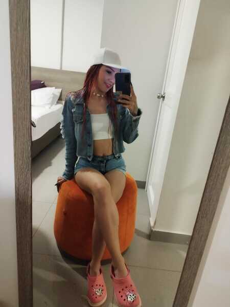 Live sex webcam photo for NataliaOxford #3695741