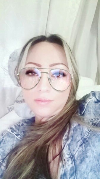 Live sex webcam photo for JulietaMoree #2499518