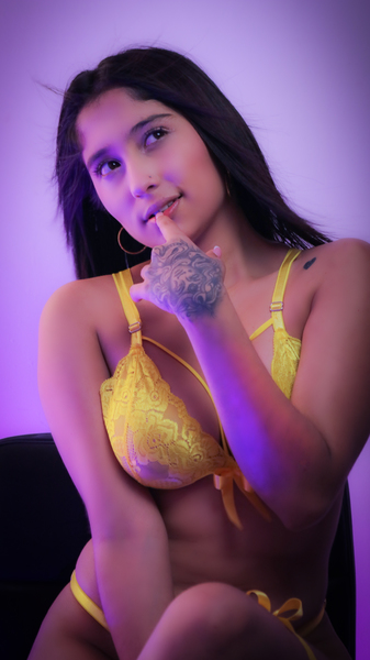 Live sex webcam photo for Ariannacandy #3432442