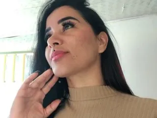 Live sex webcam photo for CinthiaCM #8718061