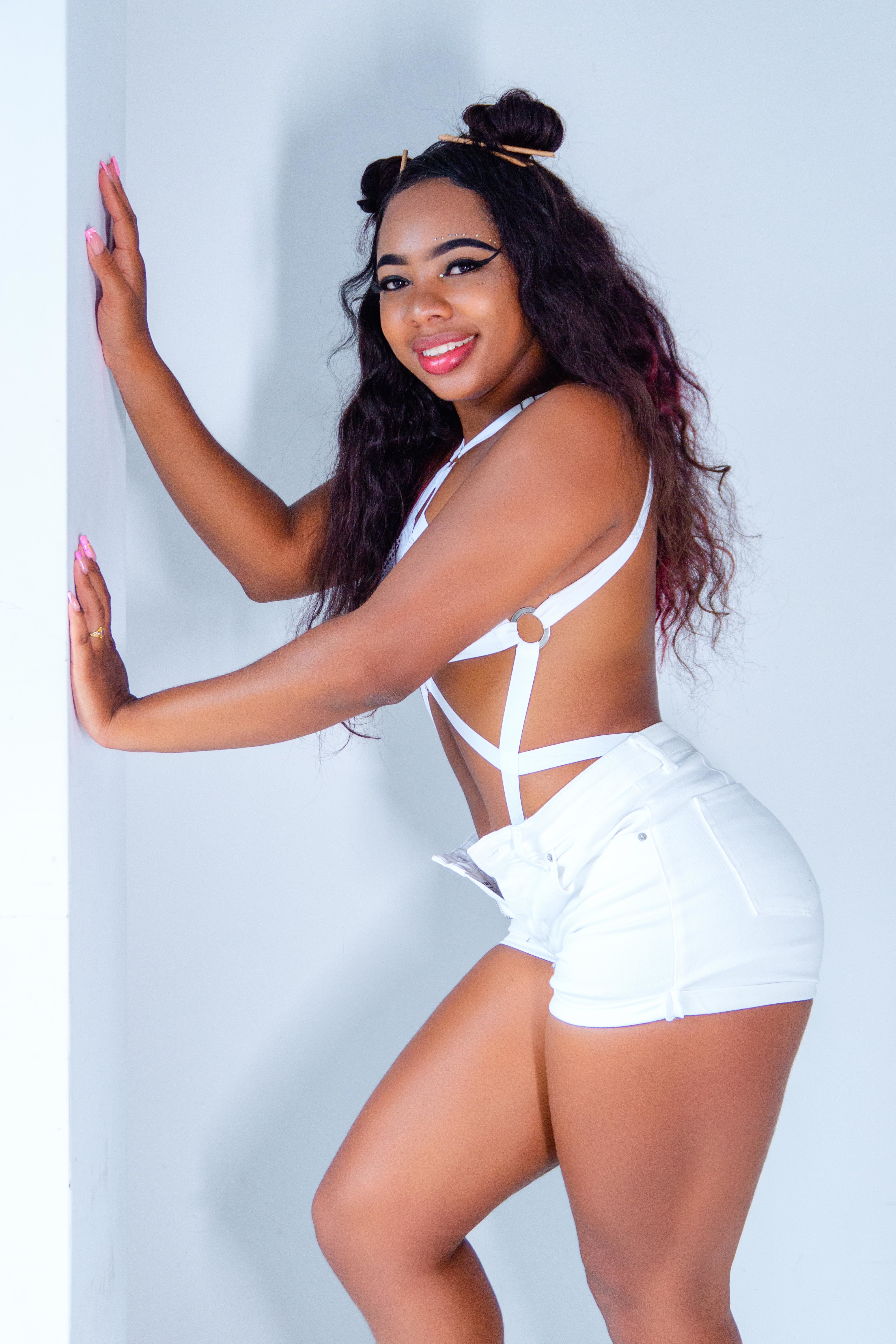 Live sex webcam photo for Niyirey95 #7848427