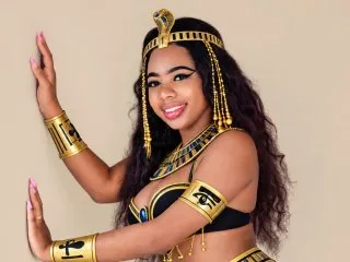 Live sex webcam photo for Niyirey95 #8715418