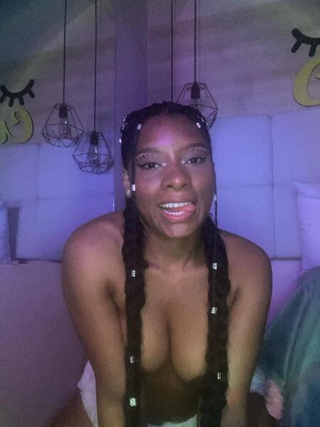 Live sex webcam photo for ValeryCortez #6118753