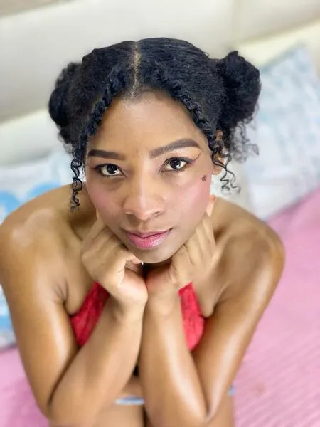 Live sex webcam photo for ValeryCortez #3764019