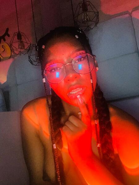 Live sex webcam photo for ValeryCortez #6118800