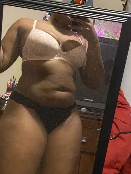 Live sex webcam photo for Deztineetv #3314709