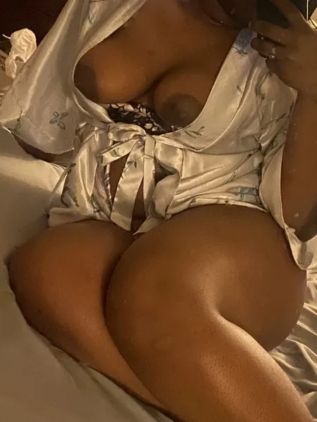 Live sex webcam photo for Deztineetv #3098882