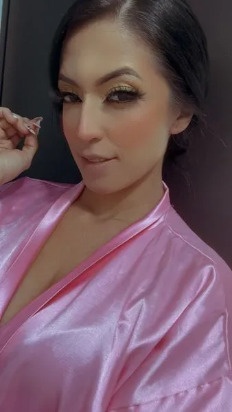 Live sex webcam photo for MilaFowler #3060873