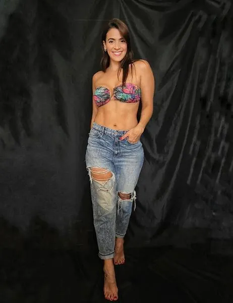 Live sex webcam photo for MiaEvann #2652618