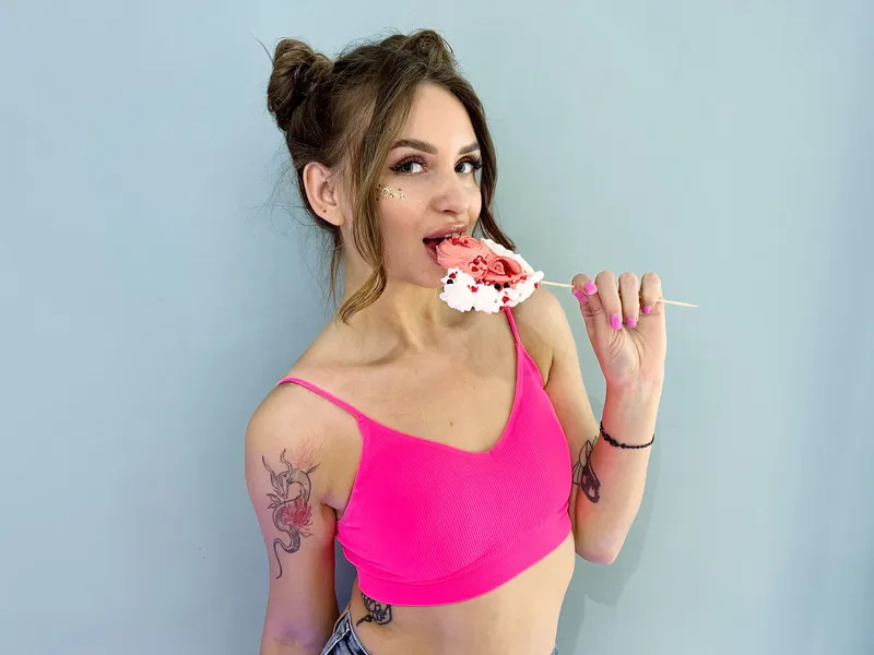 Live sex webcam photo for HotCappuccinoX #7274186