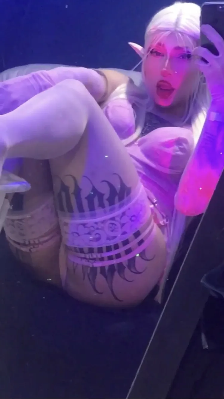 Live sex webcam photo for FlapperAngel #7496229