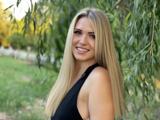 Live sex webcam photo for IvvyGrey #7830984