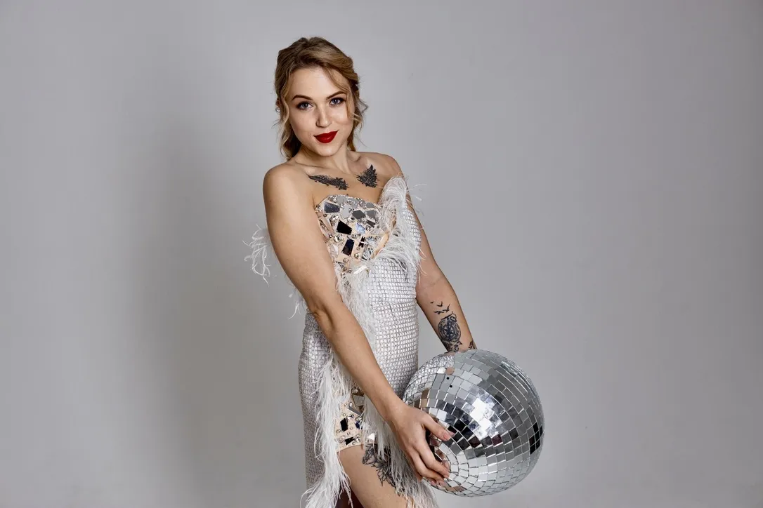 Live sex webcam photo for IvvyGrey #7831001