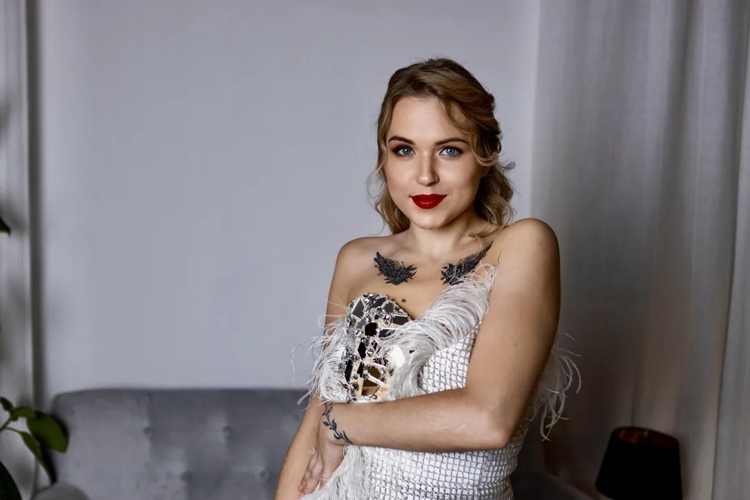 Live sex webcam photo for IvvyGrey #7831002