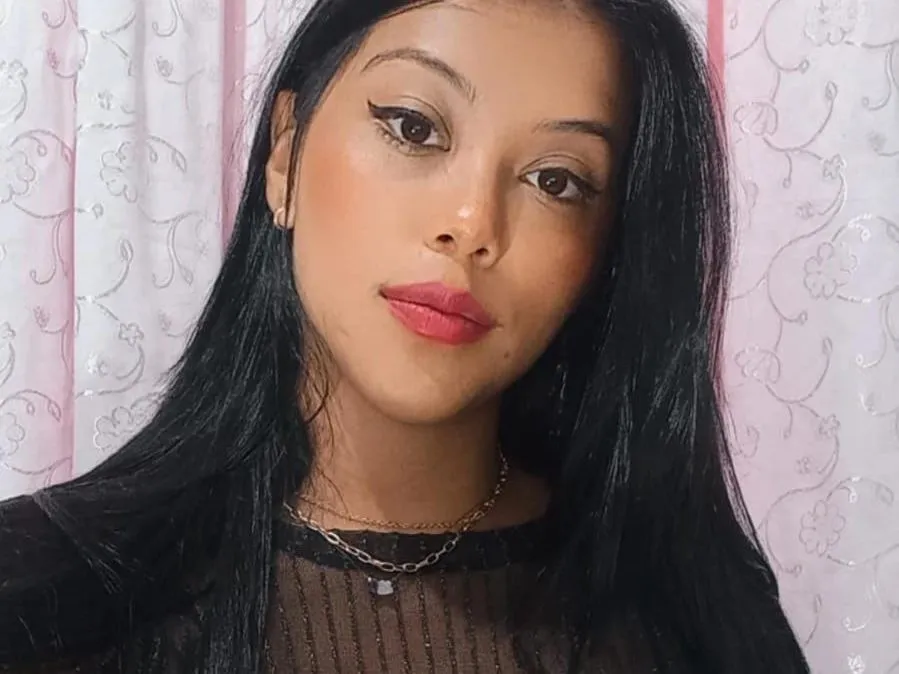 Live sex webcam photo for SweetCamilajara #3394044