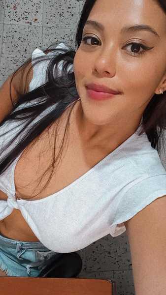 Live sex webcam photo for SweetCamilajara #2838337